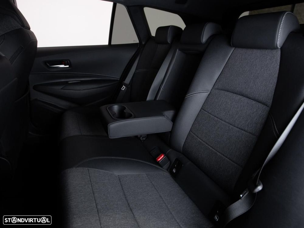 Toyota Corolla Touring Sports 1.8 Hybrid Comfort+P.Sport - 10