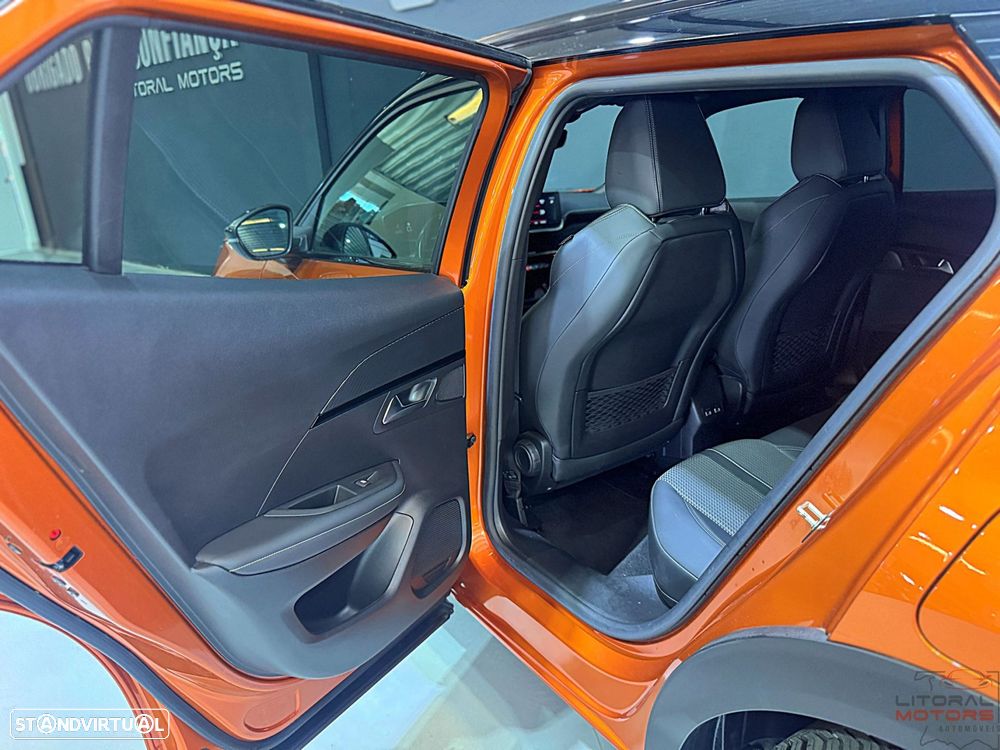 Peugeot 2008 1.2 PureTech GT EAT8 - 16