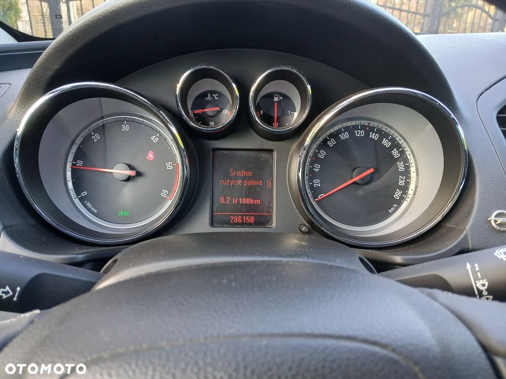 Opel Insignia 2.0 CDTI Cosmo - 23