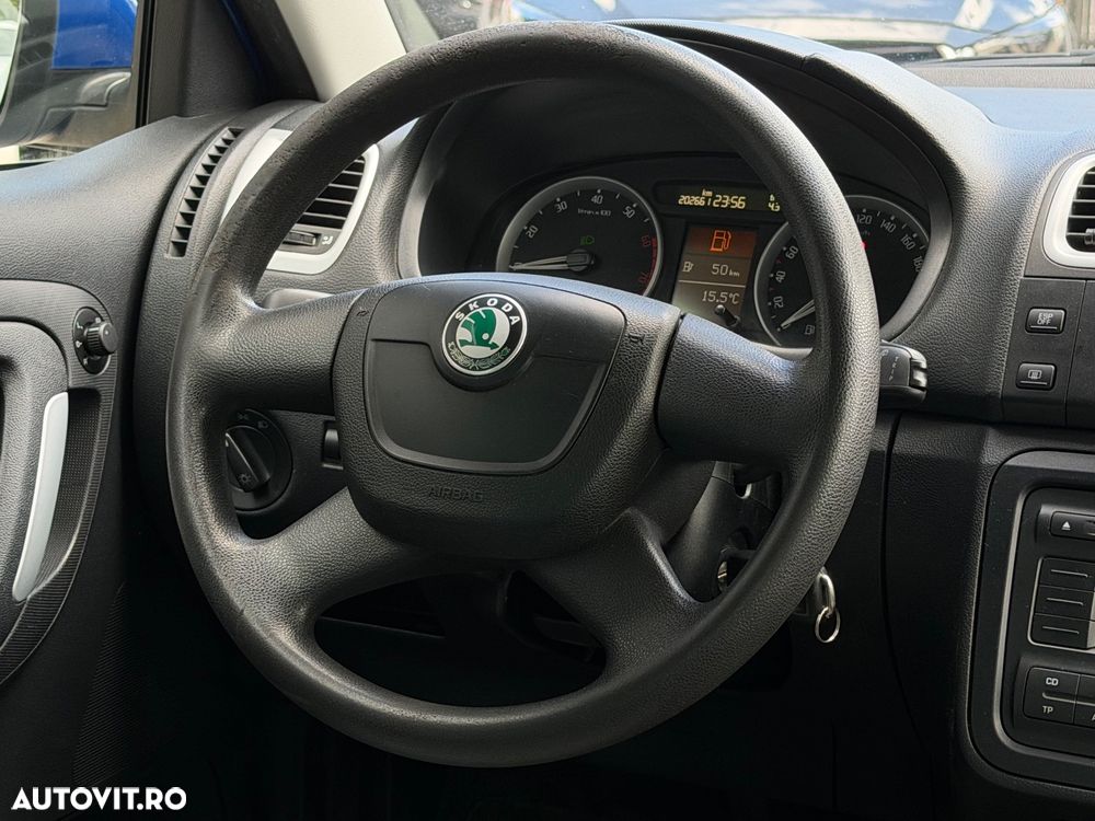 Skoda Fabia 1.2 HTP Ambiente - 5