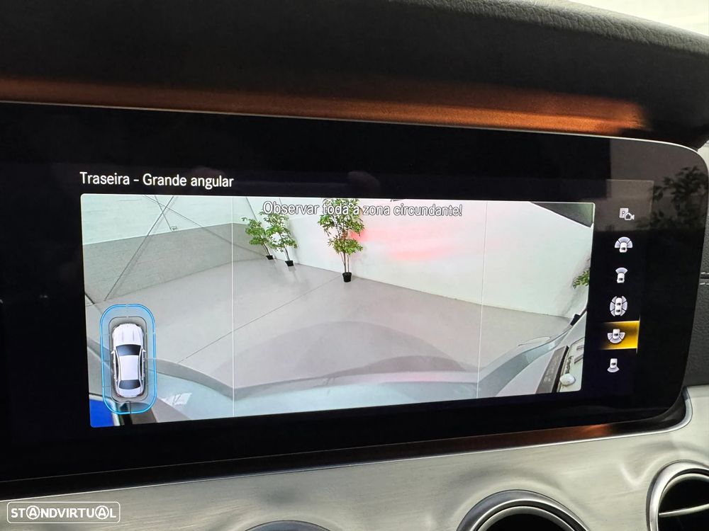 Mercedes-Benz E 300 de AMG Line 4Matic - 37