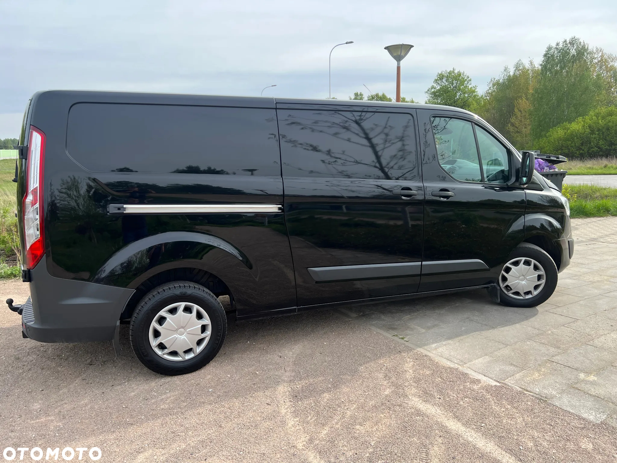 Ford TRANSIT CUSTOM - 8