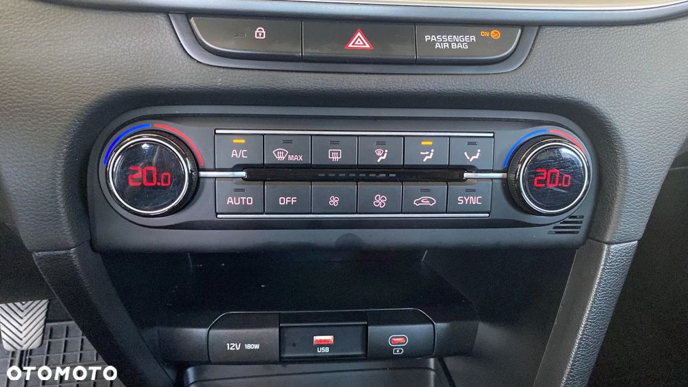 Kia Ceed 1.0 T-GDI M - 19