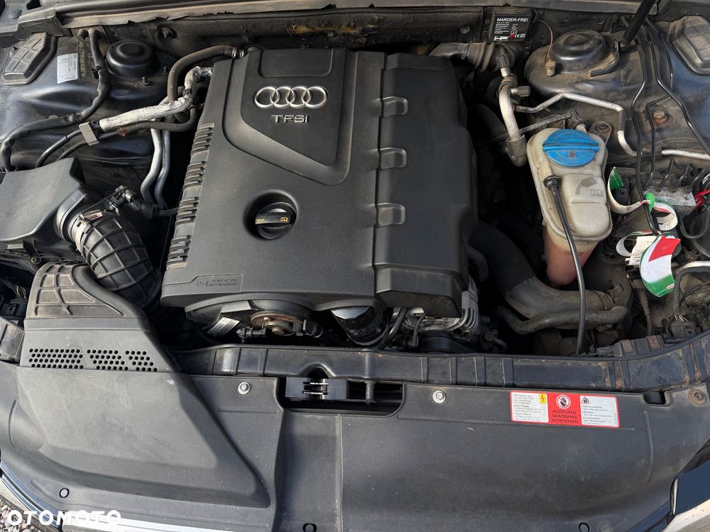Audi A4 Limousine - 9