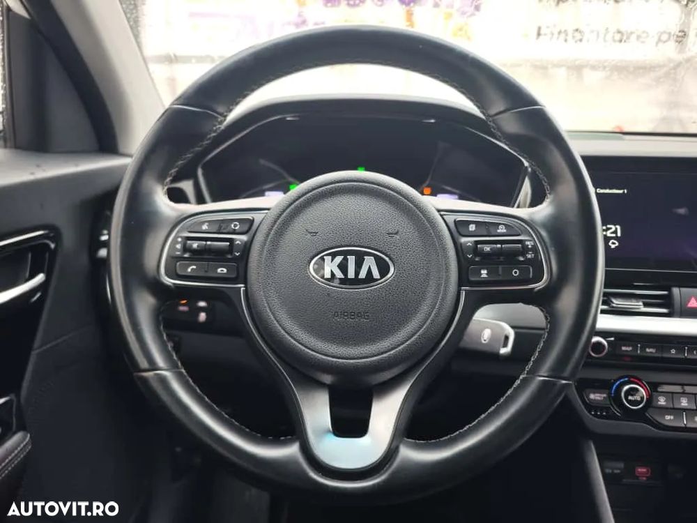 Kia Niro 1.6 GDI 2WD Aut. Spirit - 22
