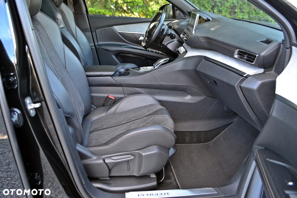 Peugeot 5008 - 28