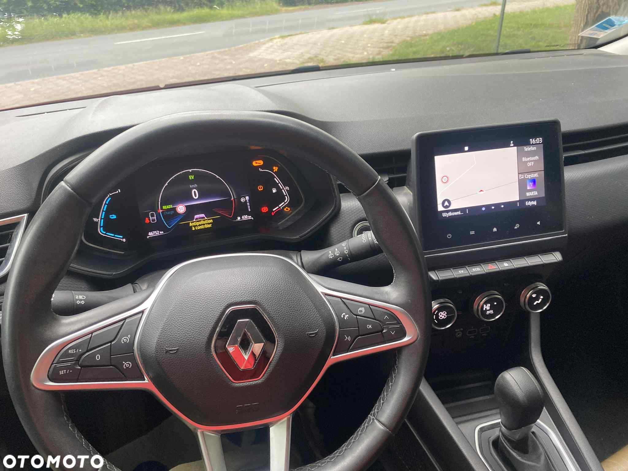 Renault Clio - 8