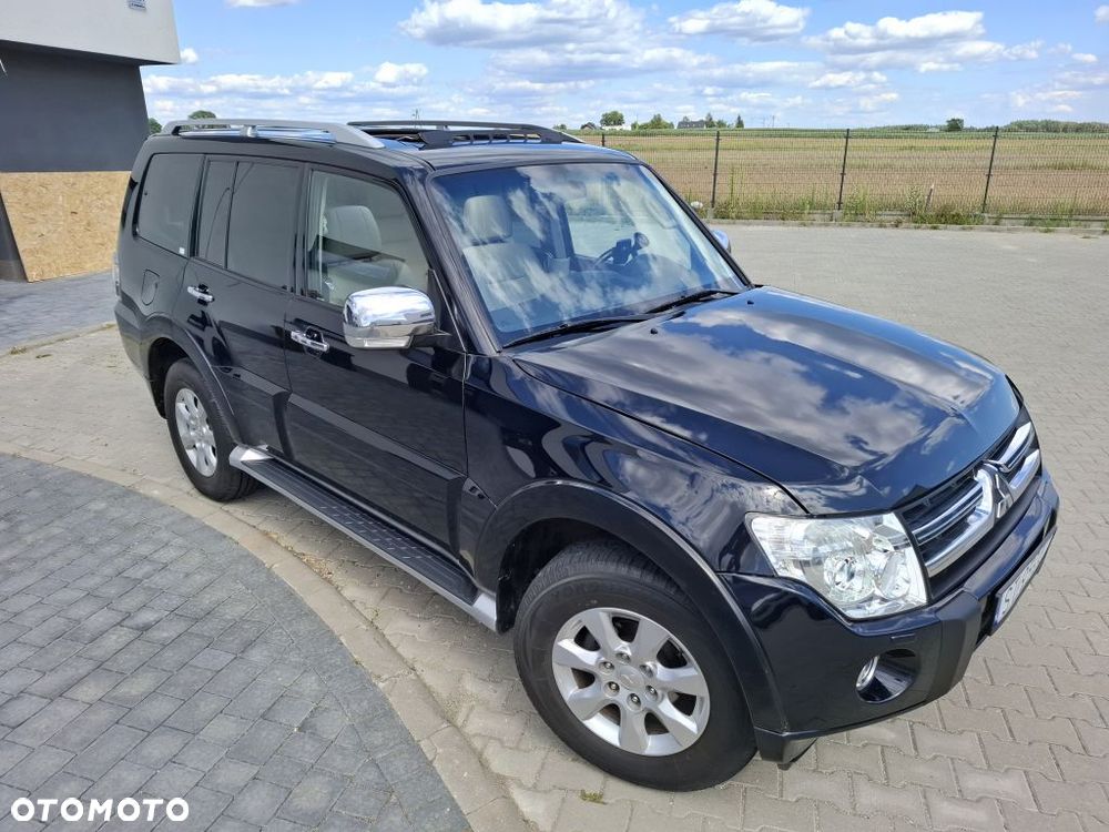 Mitsubishi Pajero - 6