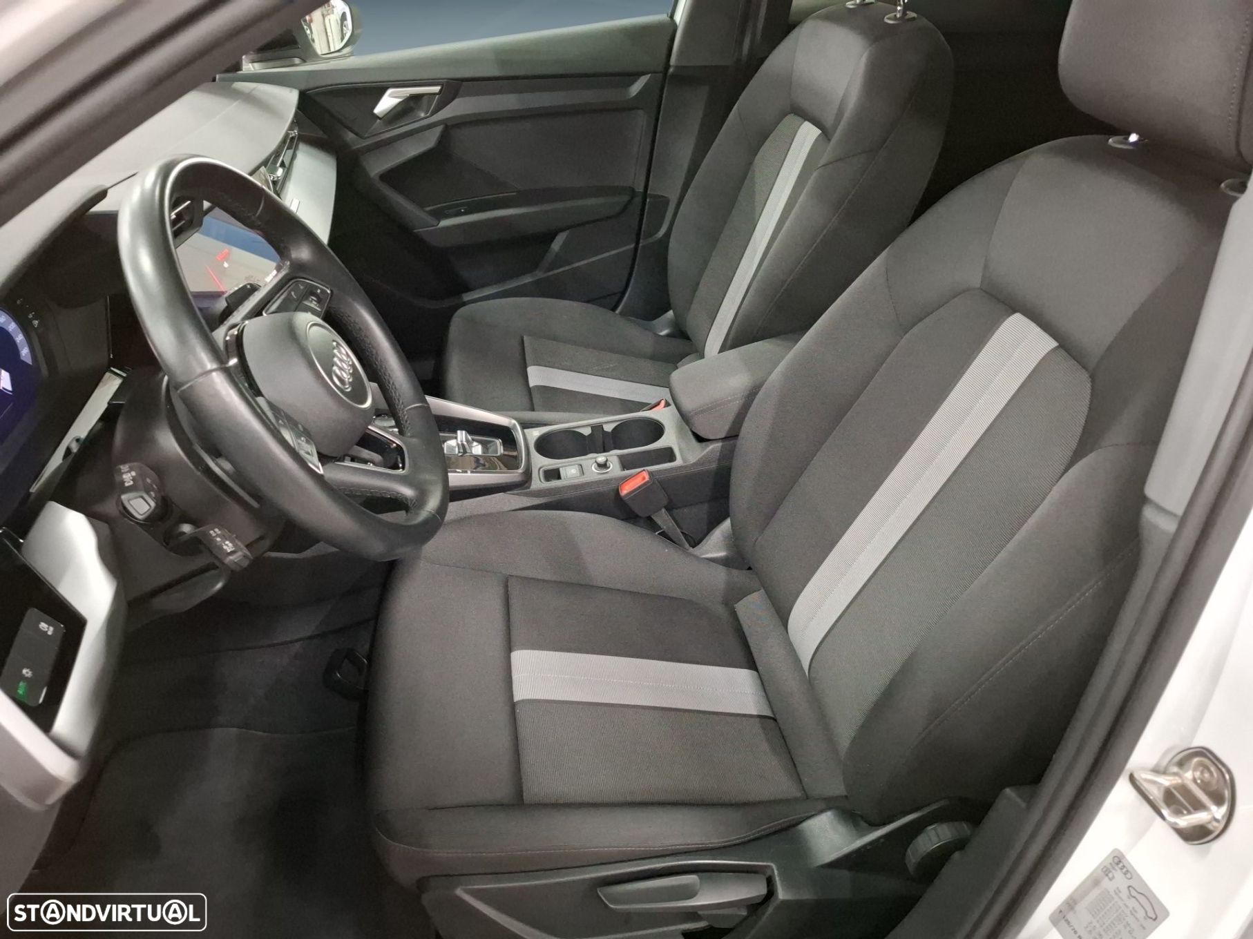 Audi A3 Sportback 30 TFSI Advanced S tronic - 11