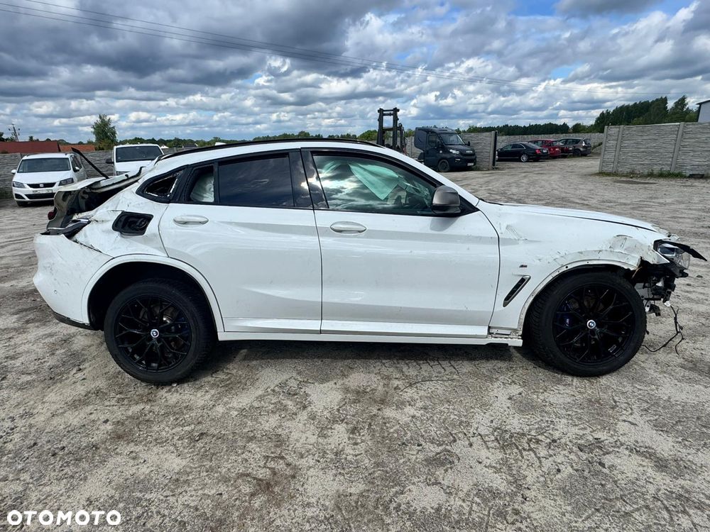 BMW X4 xM40i - 9