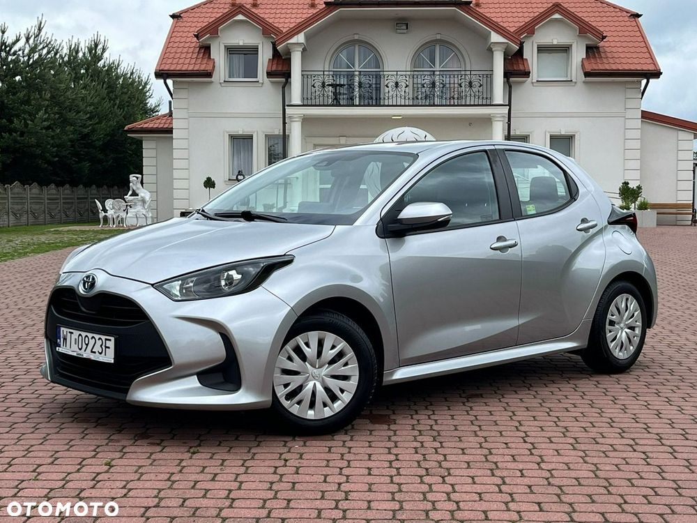 Toyota Yaris - 13