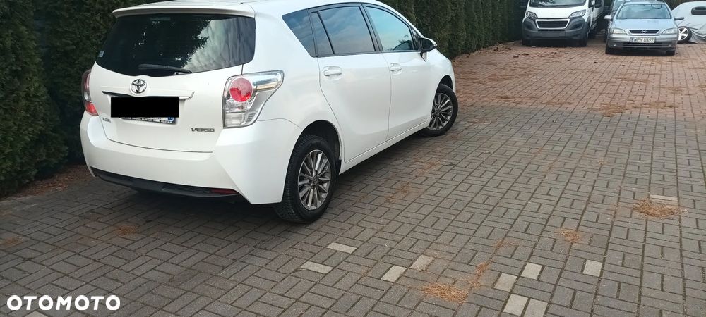 Toyota Verso 1.6 D-4D 5-Sitzer Start/Stop Executive - 5