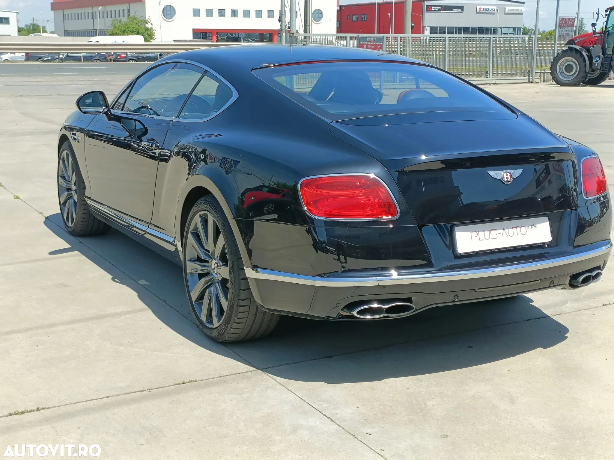 Bentley Continental GTC V8 - 3