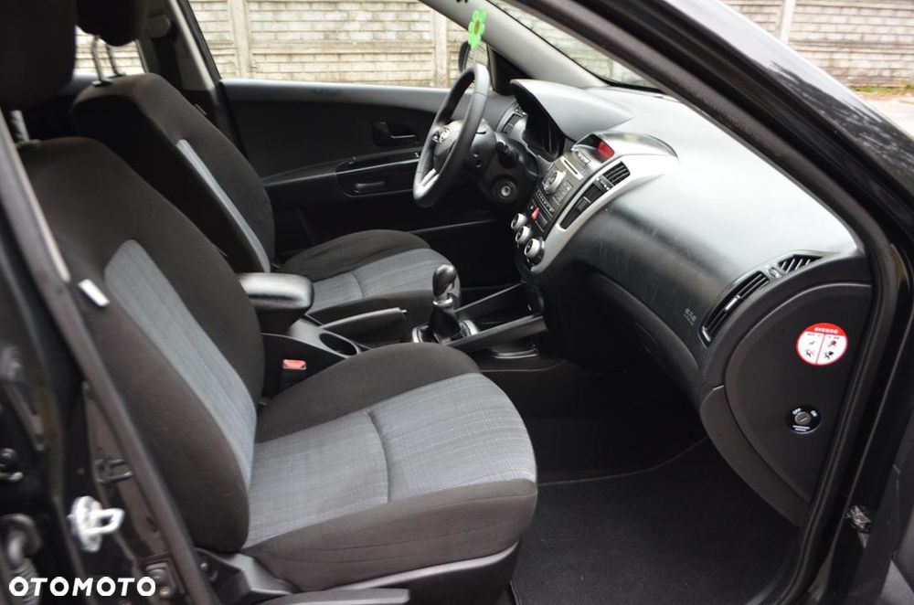 Kia Ceed 1.6 Comfort - 24