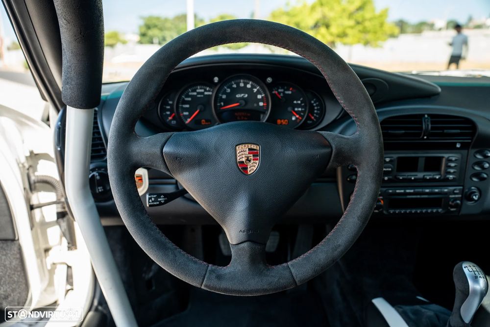 Porsche 911 (996) GT3 RS - 36