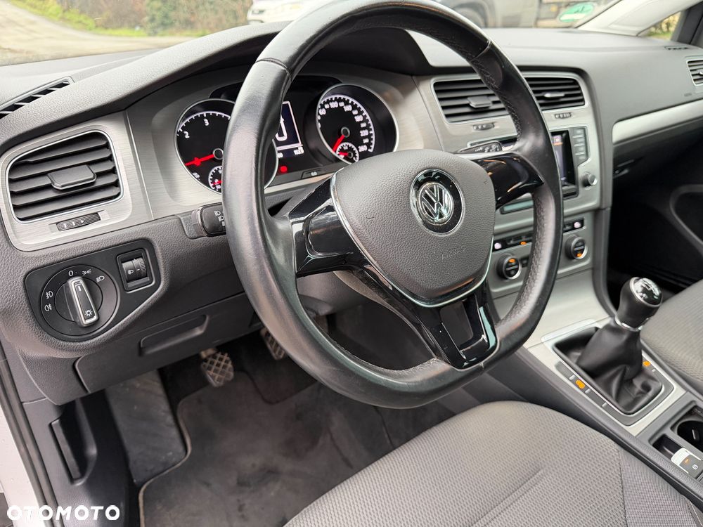 Volkswagen Golf 2.0 TDI (BlueMotion Technology) Comfortline - 14