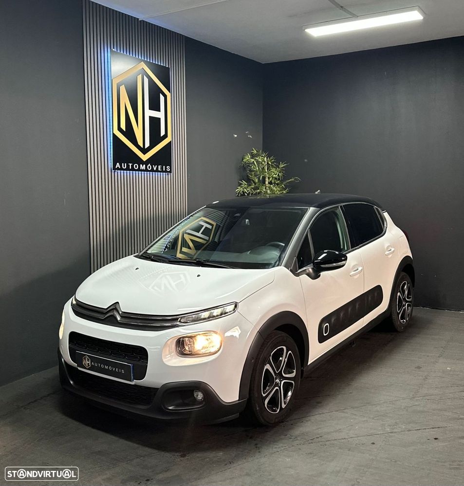 Citroën C3 1.2 PureTech Shine EAT6 - 1