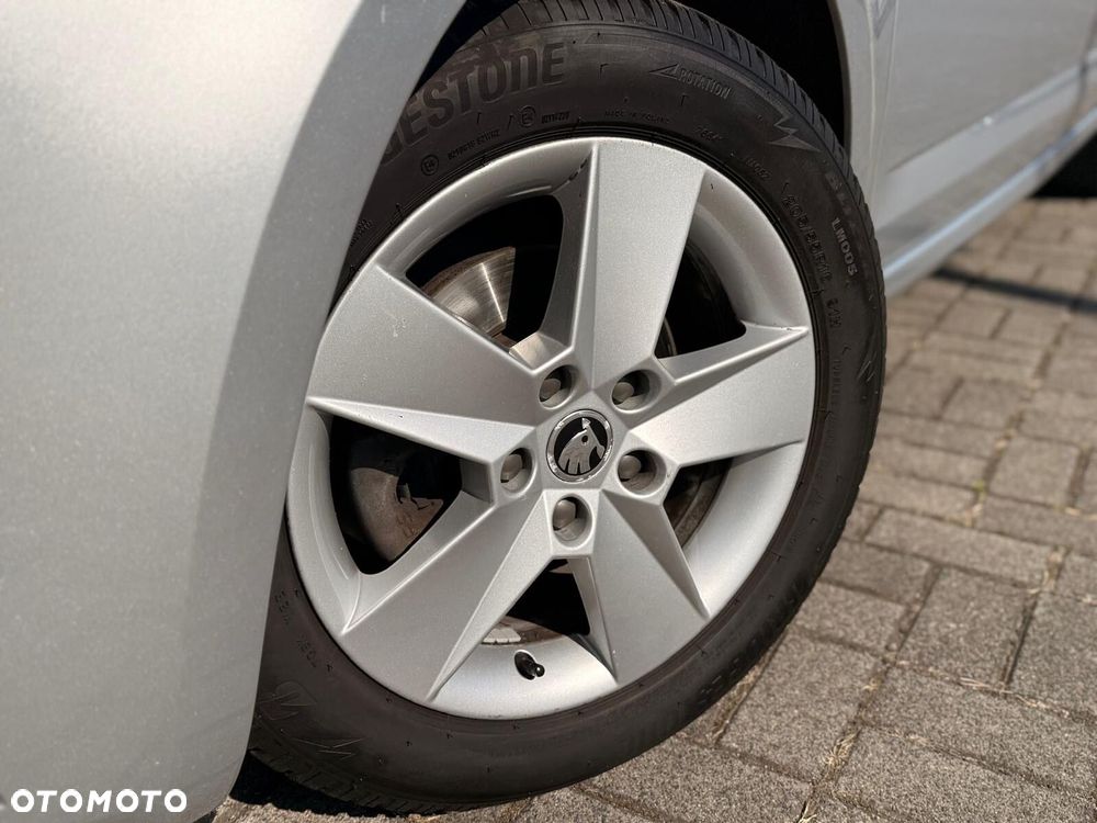 Skoda Octavia 1.6 TDI SCR Ambition - 10