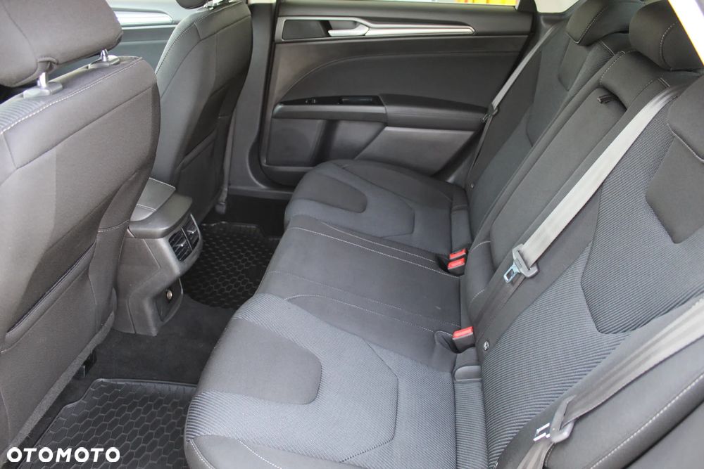 Ford Mondeo 2.0 TDCi Titanium PowerShift - 10