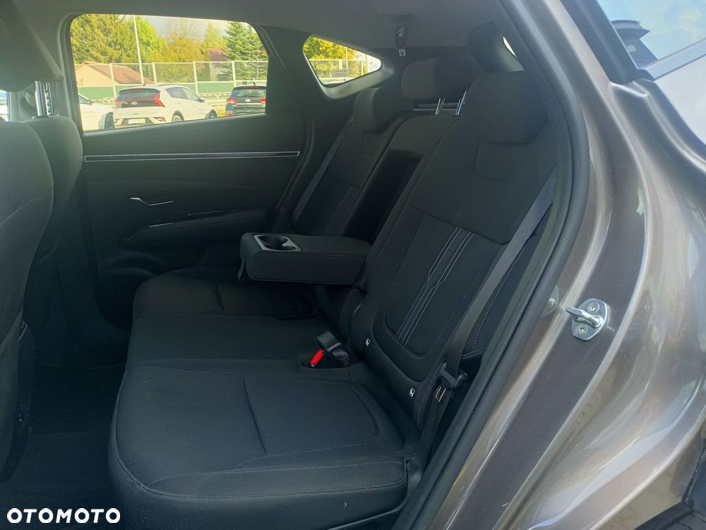 Hyundai Tucson 1.6 T-GDi HEV Executive 2WD - 12