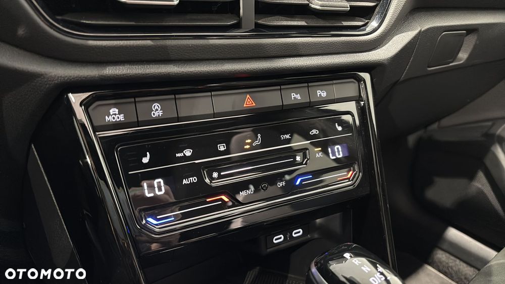 Volkswagen T-Roc 1.5 TSI R-Line DSG - 28