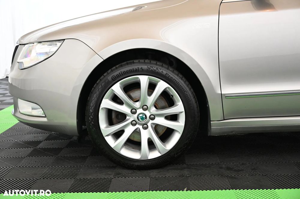 Skoda Superb 2.0 TDI Ambition - 9