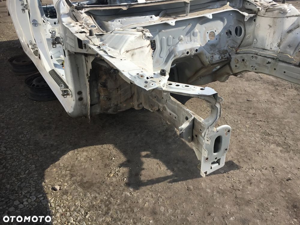 MAZDA 6 KOMBI 17R ĆWIARTKA PRAWA PRZÓD