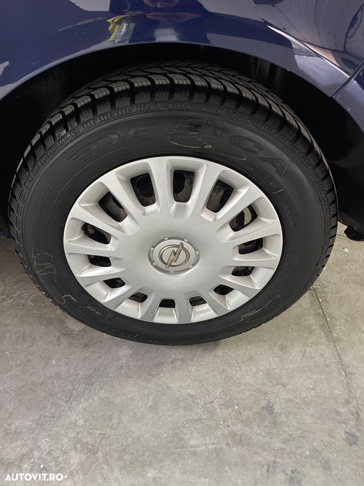 Opel Corsa 1.2 Easytronic Essentia - 8