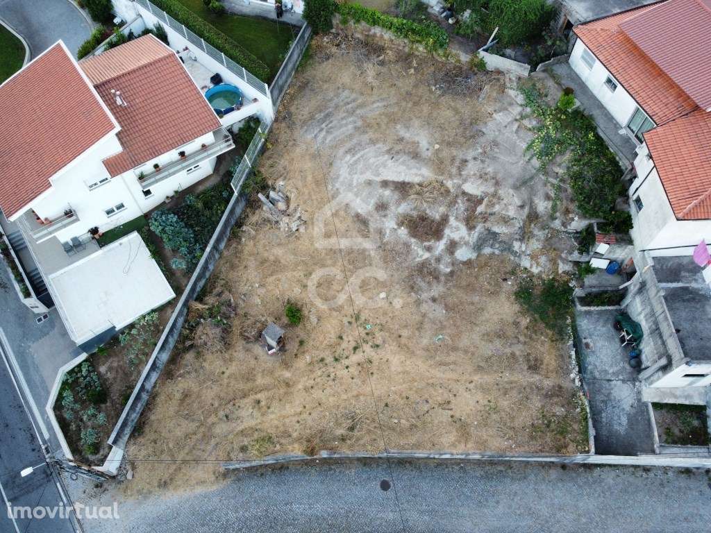 Terreno para Construção em Pedome - 696m² | Excelente Localização - Grande imagem: 2/35