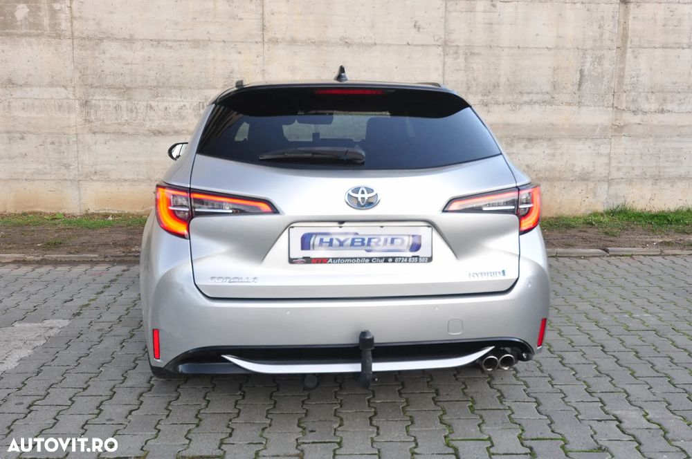 Toyota Corolla 2.0 HSD Exclusive Plus GR Sport Bi-Tone - 16