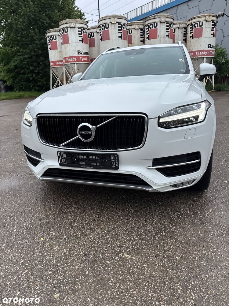 Volvo XC 90 D5 SCR AWD Momentum 7os - 19