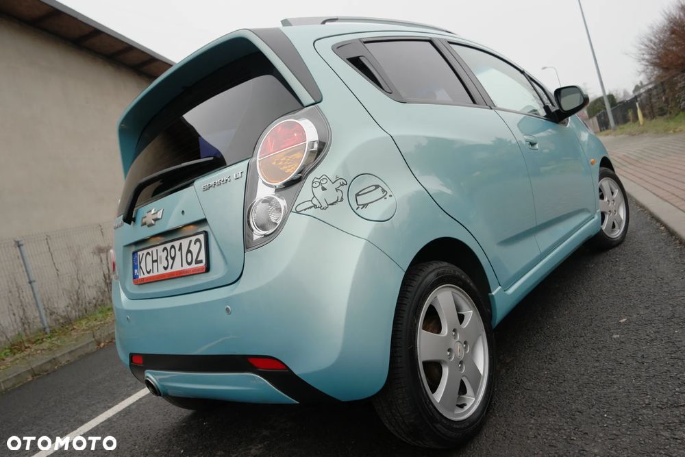 Chevrolet Spark 1.2 LT - 33