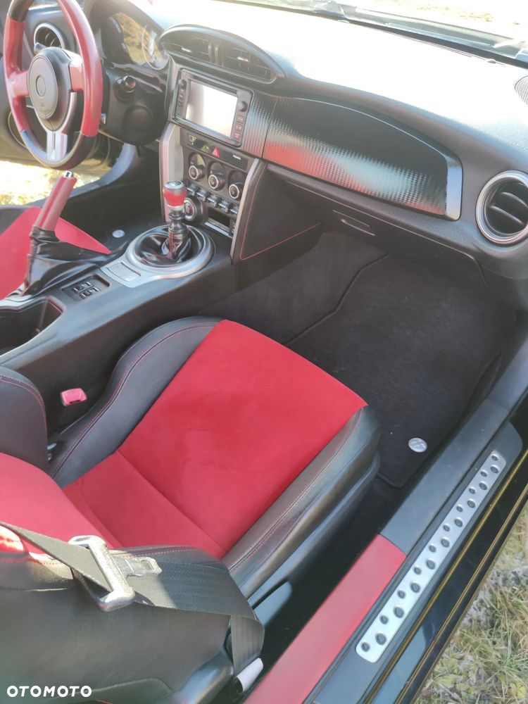 Toyota GT86 2.0 Prestige - 15