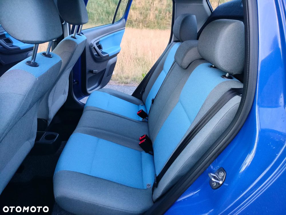 Skoda Fabia 1.2 HTP - 28