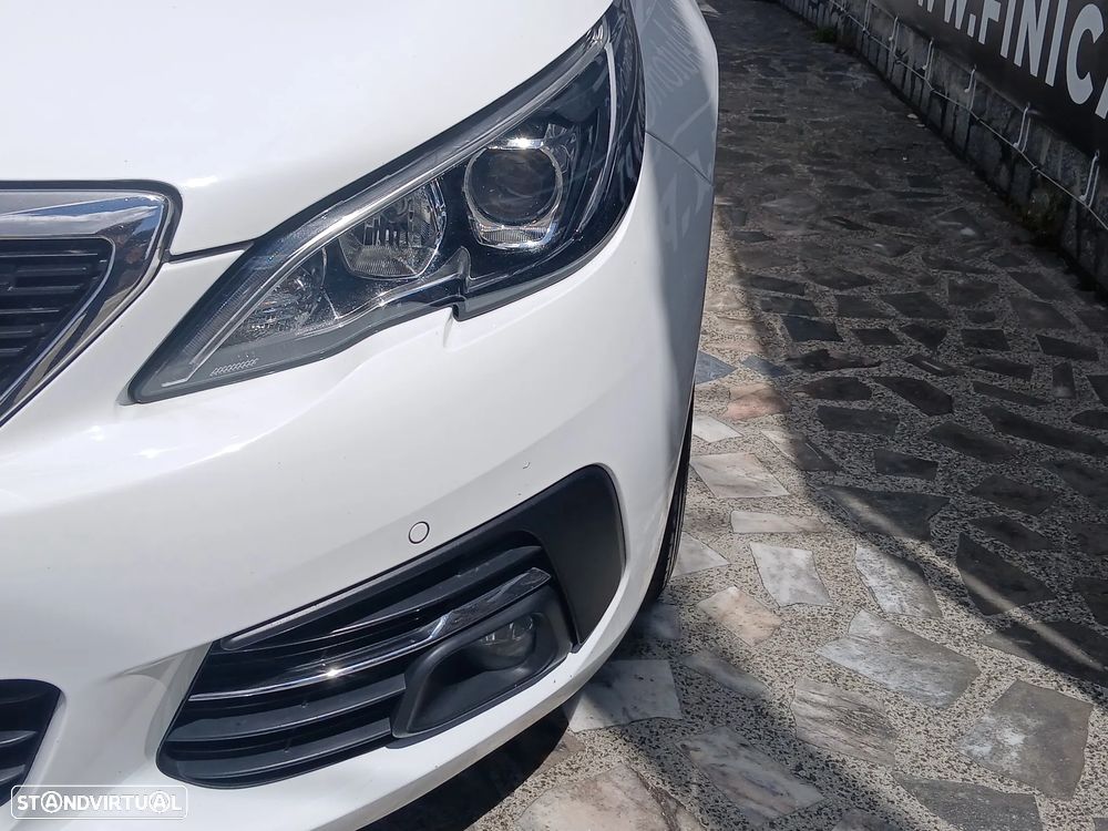 Peugeot 308 SW 1.5 BlueHDi Active - 9