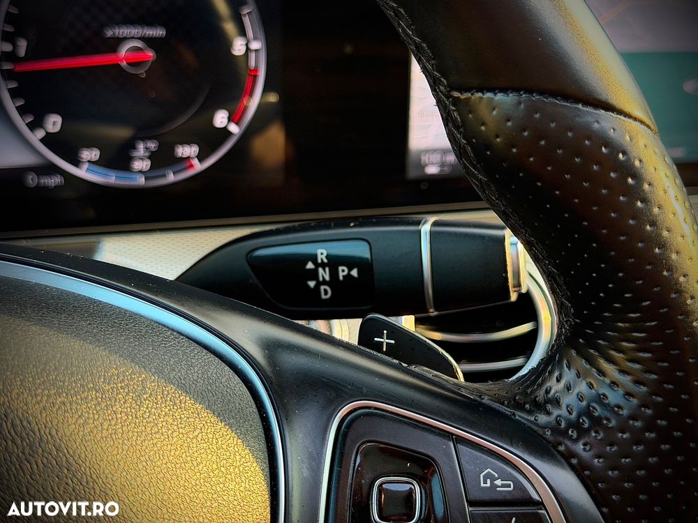 Mercedes-Benz E 220 d 9G-TRONIC AMG Line - 32