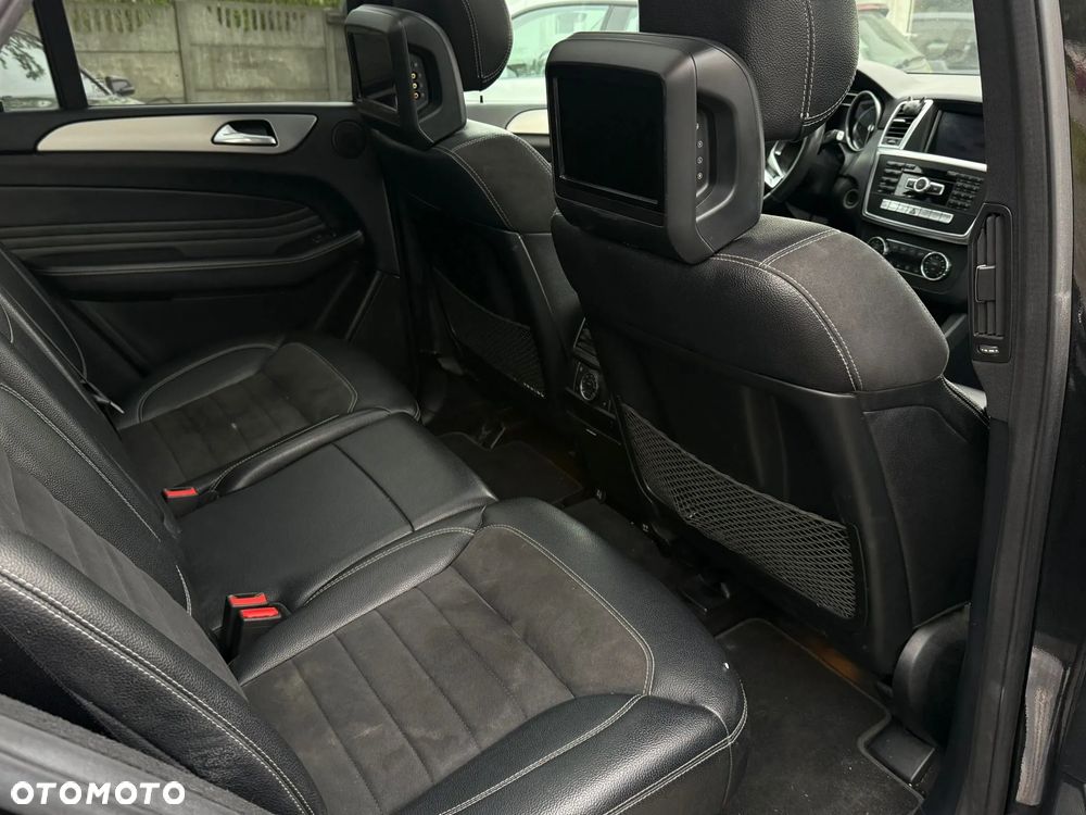 Mercedes-Benz ML 350 BlueTEC 4-Matic - 13
