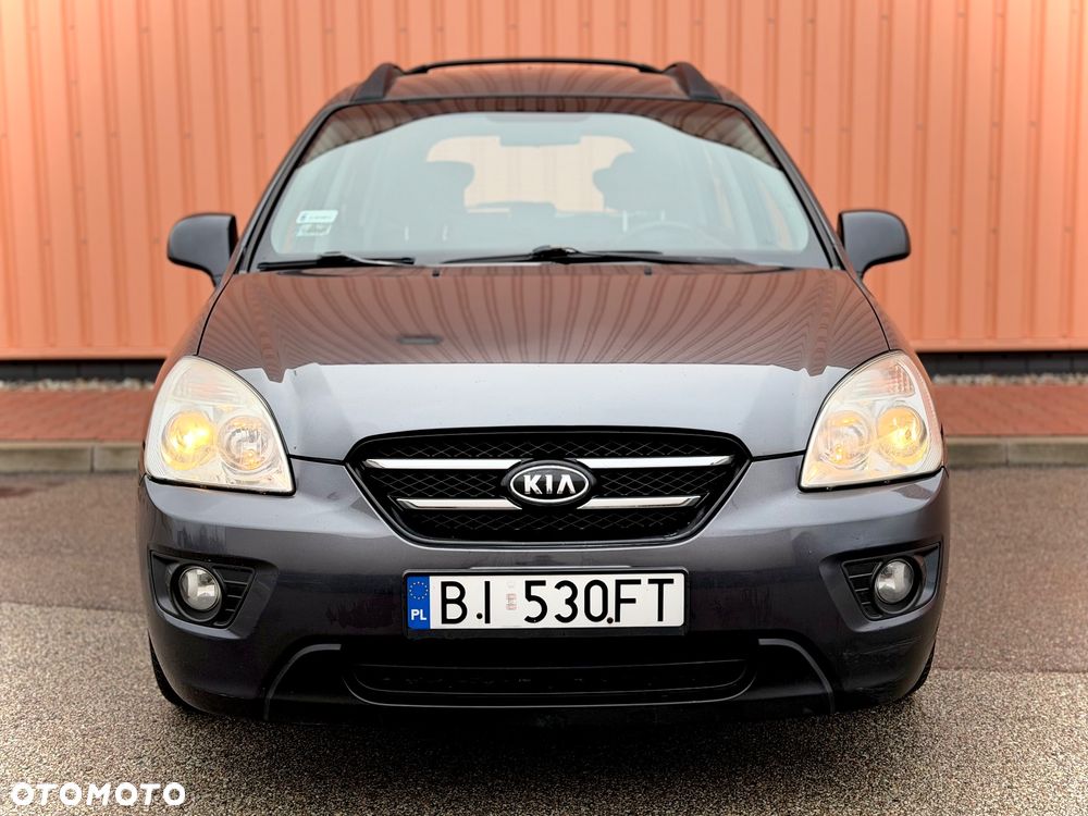 Kia Carens 2.0 EX - 18