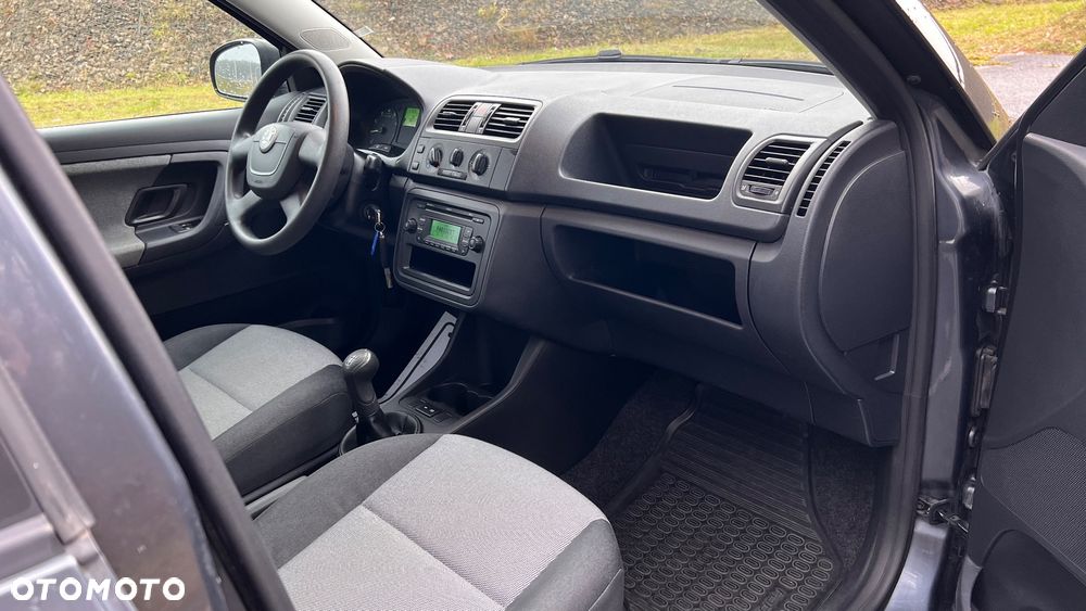 Skoda Fabia - 12