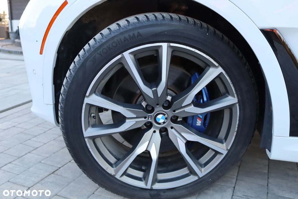BMW X7 M50i - 33