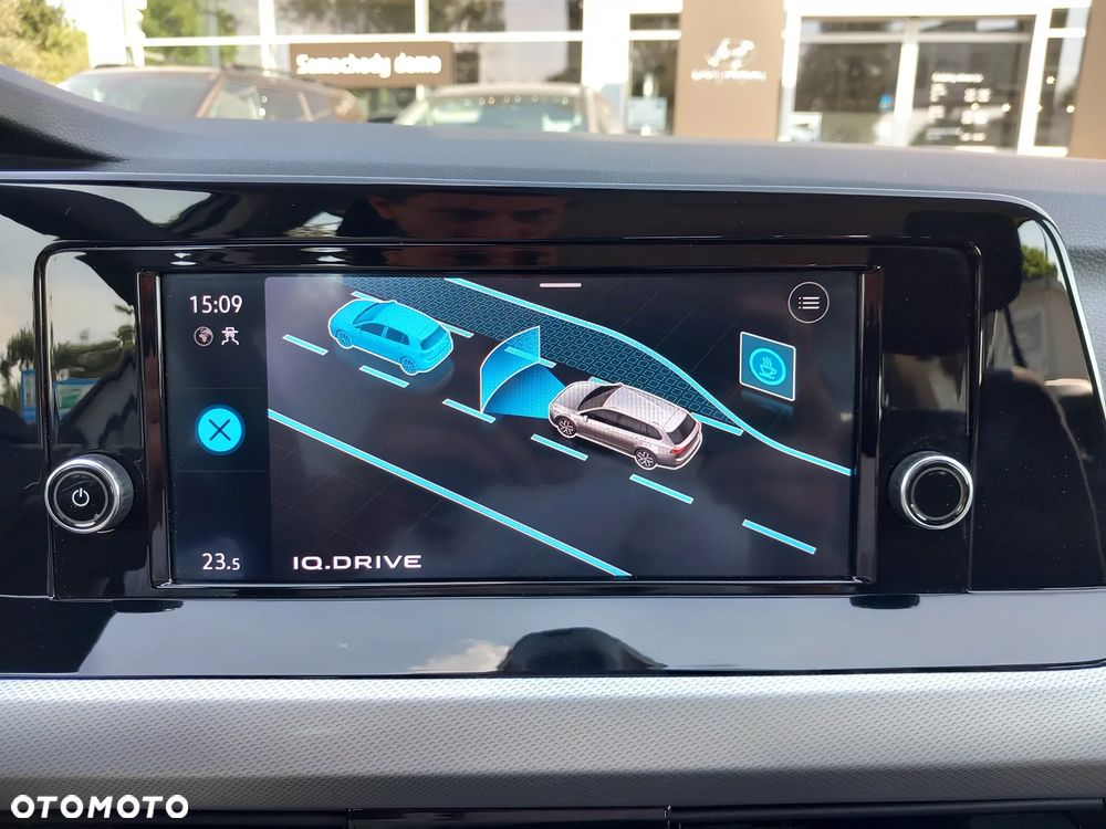 Volkswagen Golf 1.0 TSI - 28
