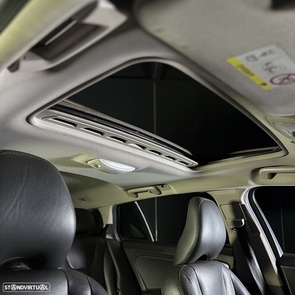 Volvo V60 Cross Country 2.0 D4 Pro Geartronic - 15