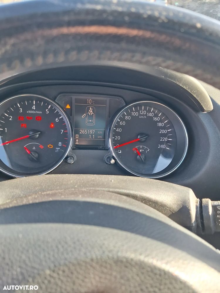 Nissan Qashqai+2 +2 1.6 2WD Visia - 6