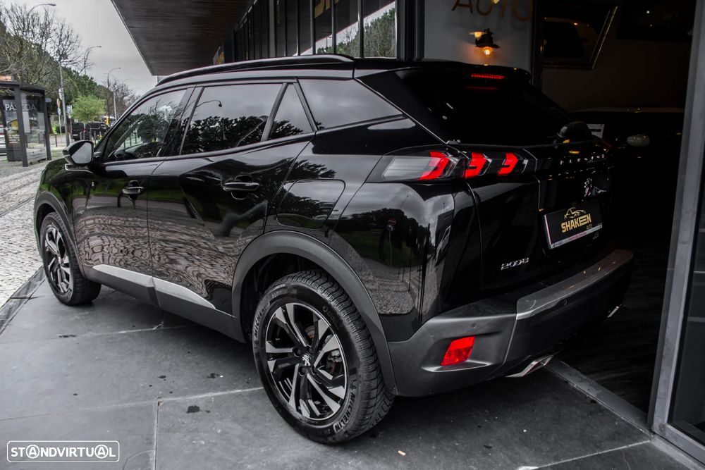 Peugeot 2008 1.2 PureTech Allure EAT8 - 5