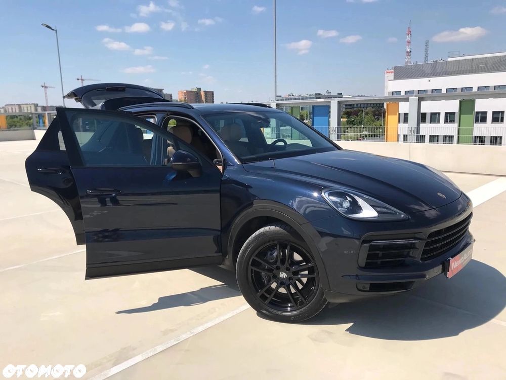 Porsche Cayenne Platinum Edition - 12