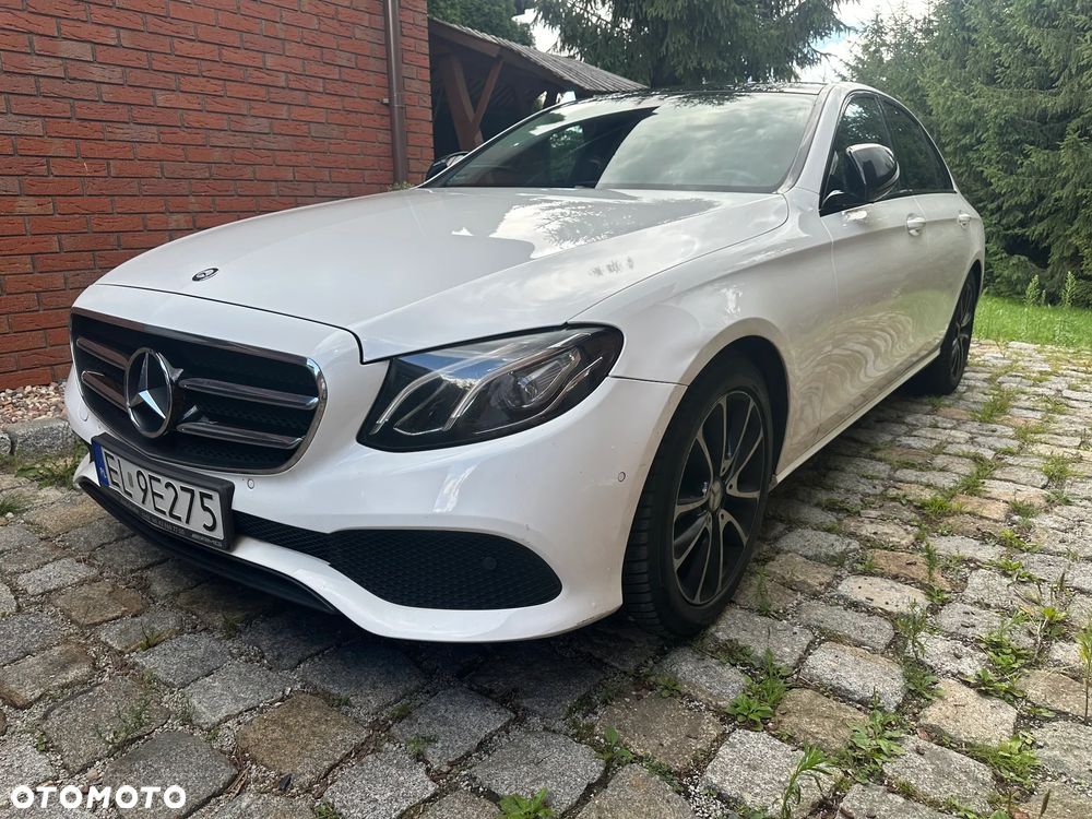 Mercedes-Benz Klasa E 220 d 9G-TRONIC - 30