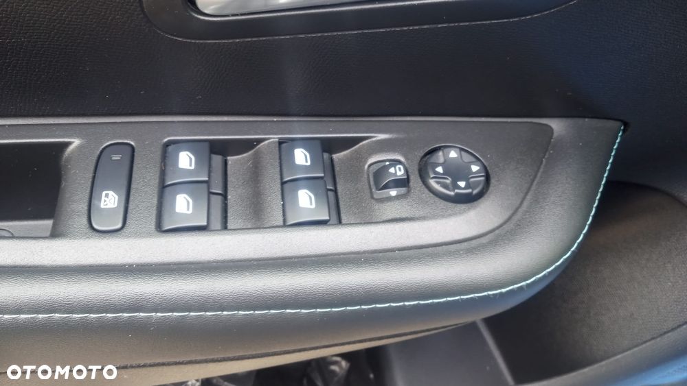 Peugeot 208 PureTech 100 EAT8 Active Pack - 15