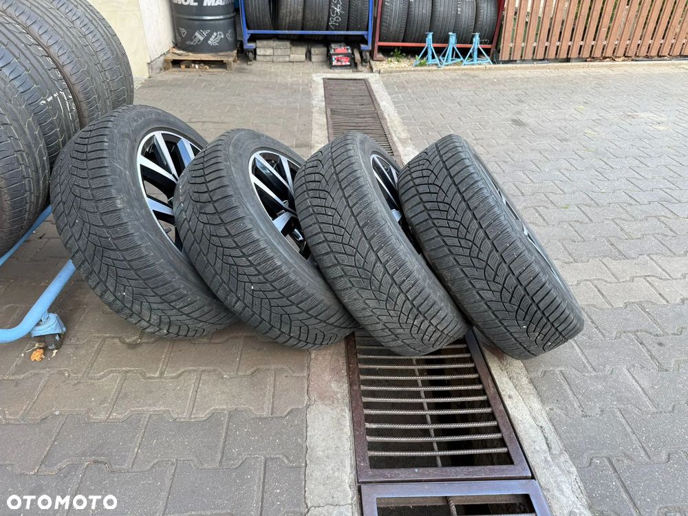 Volkswagen Passat 2.0 TDI BMT 4Mot Highline DSG - 10