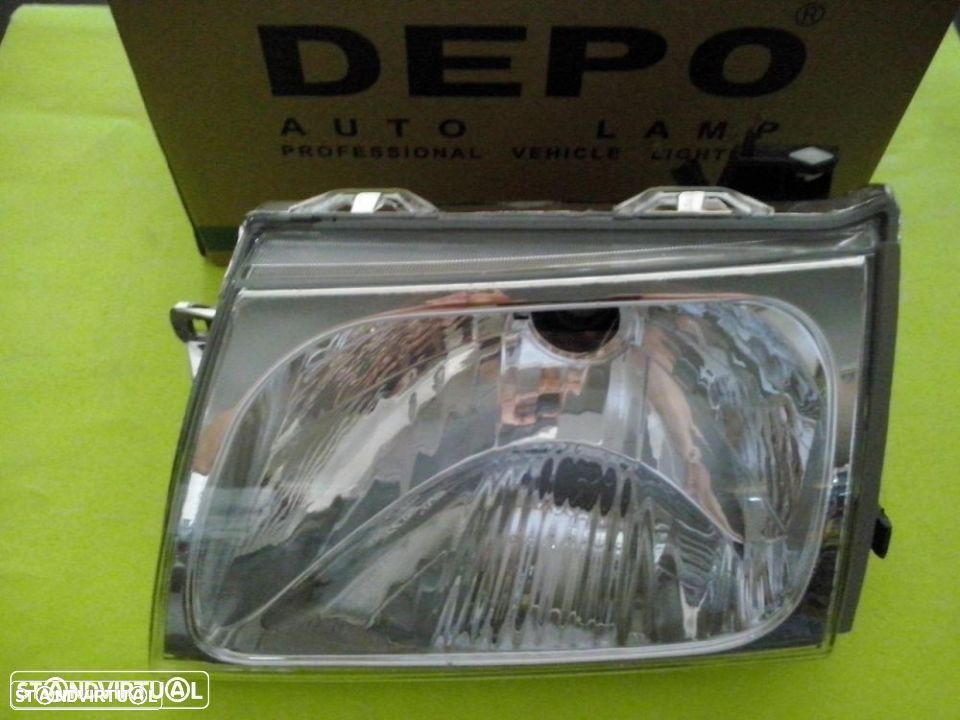 Faróis Farol da frente Toyota Hilux 2001-- NOVOS - 1