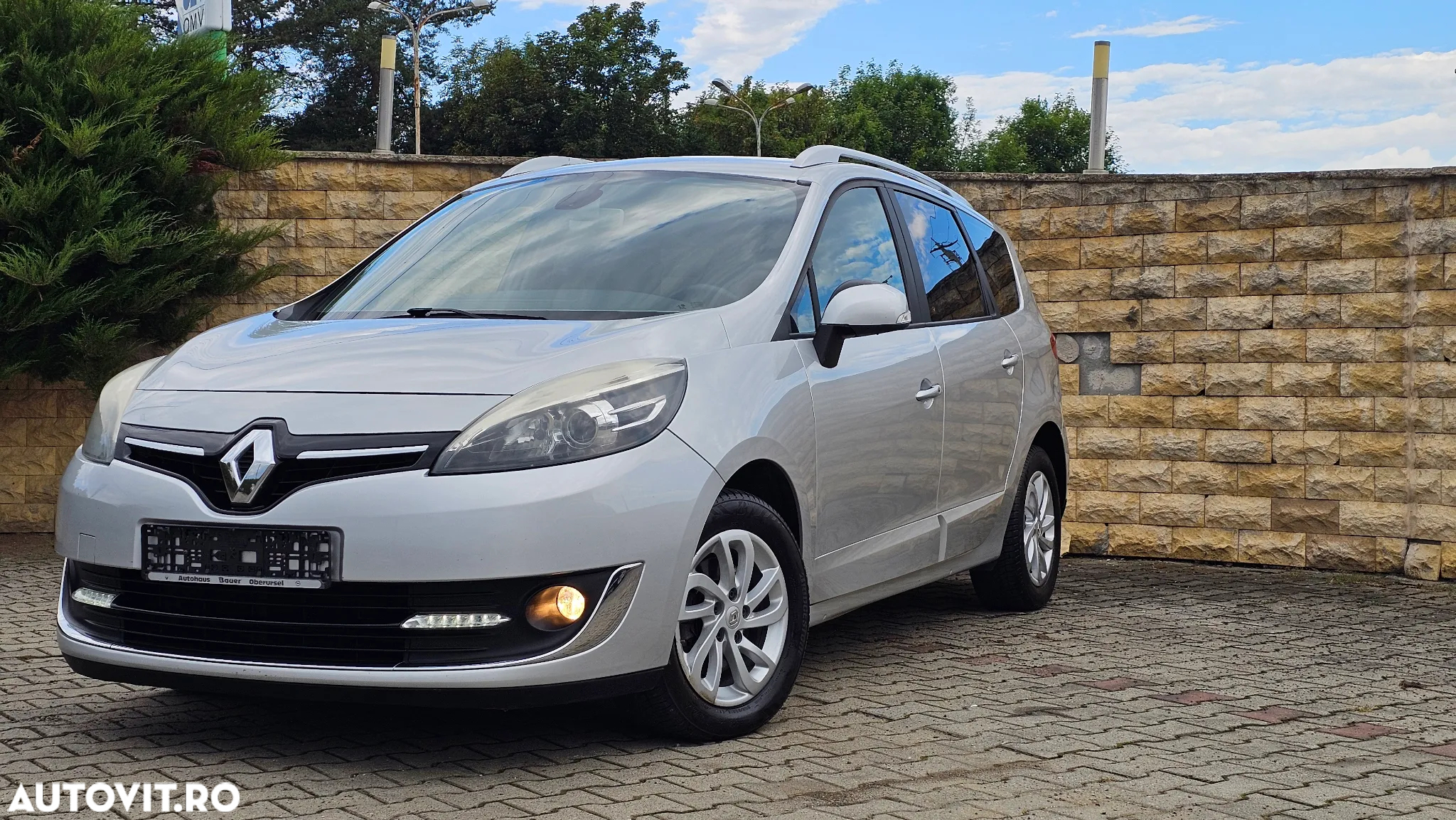 Renault Scenic ENERGY TCe 115 Dynamique - 4